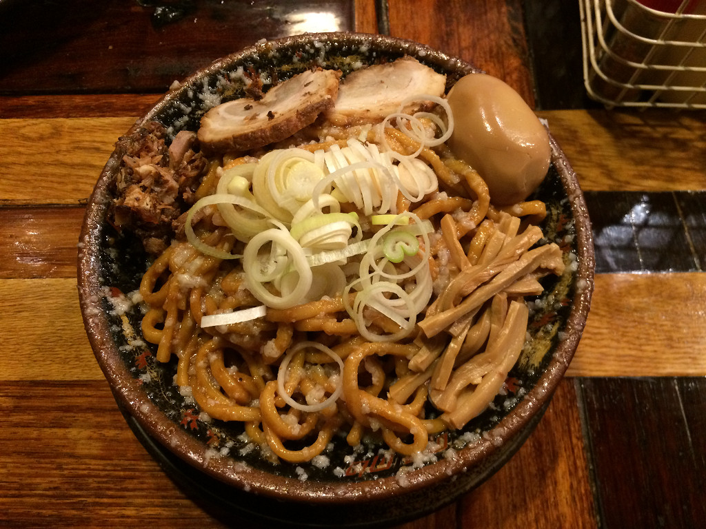 平太周 味庵 爆盛油脂麺